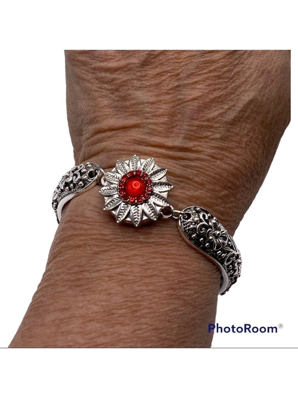 Elegant Victorian Style Floral Bangle Bracelet & Red Sunflower Ginger Snap NWT